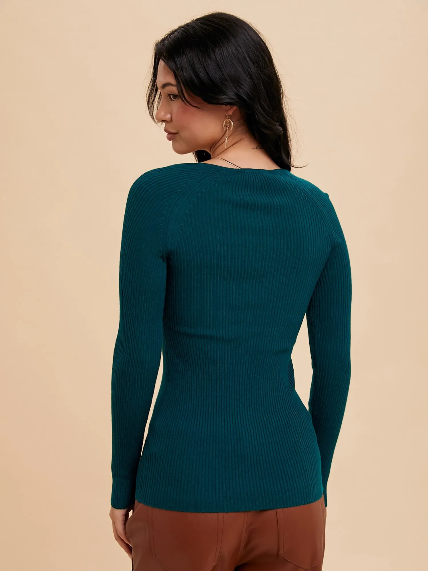 Aubrey Ribbed Knit Notched V-Neck Knit Top (Emerald Teal)