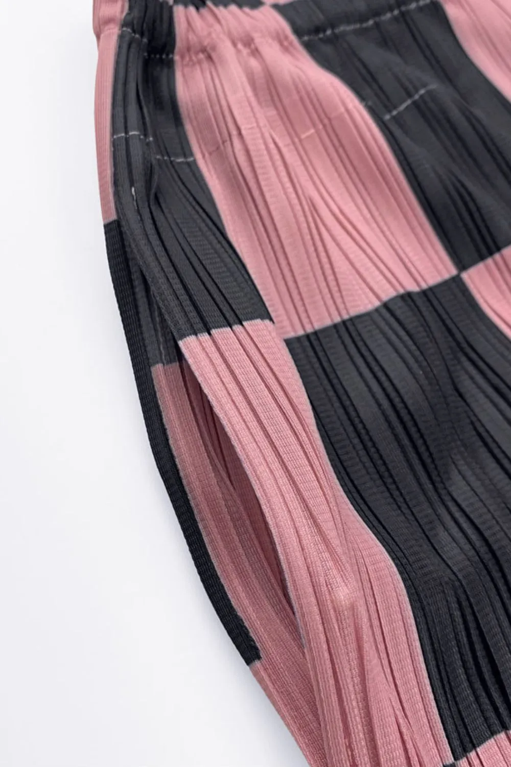 Checkerboard Accordion Pleated Midi Skirt