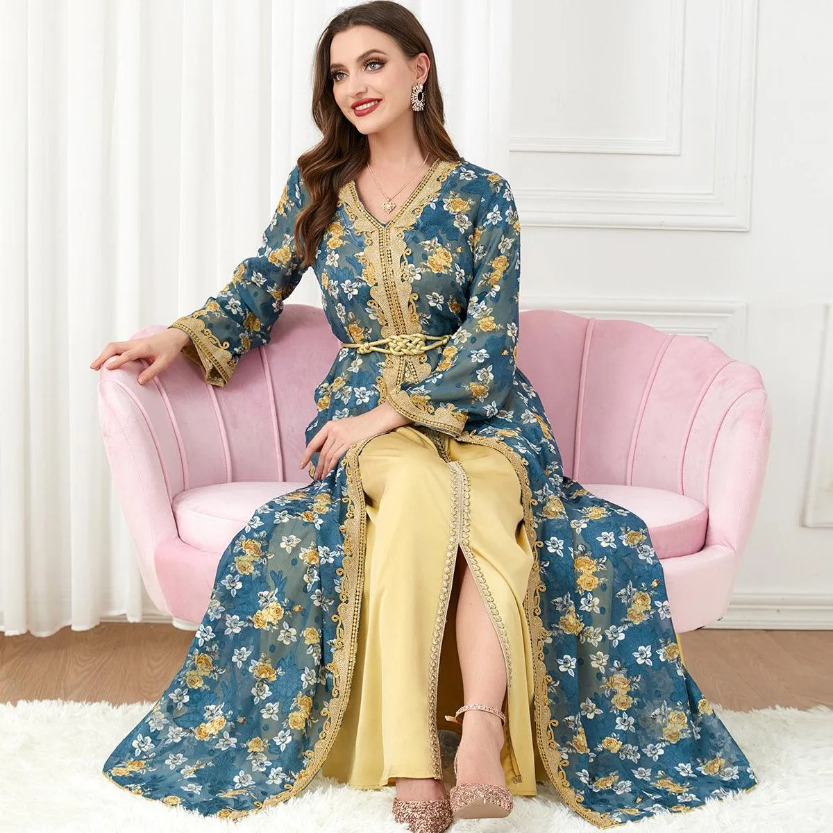 Chic Women's Islamic Fashion Robe Set