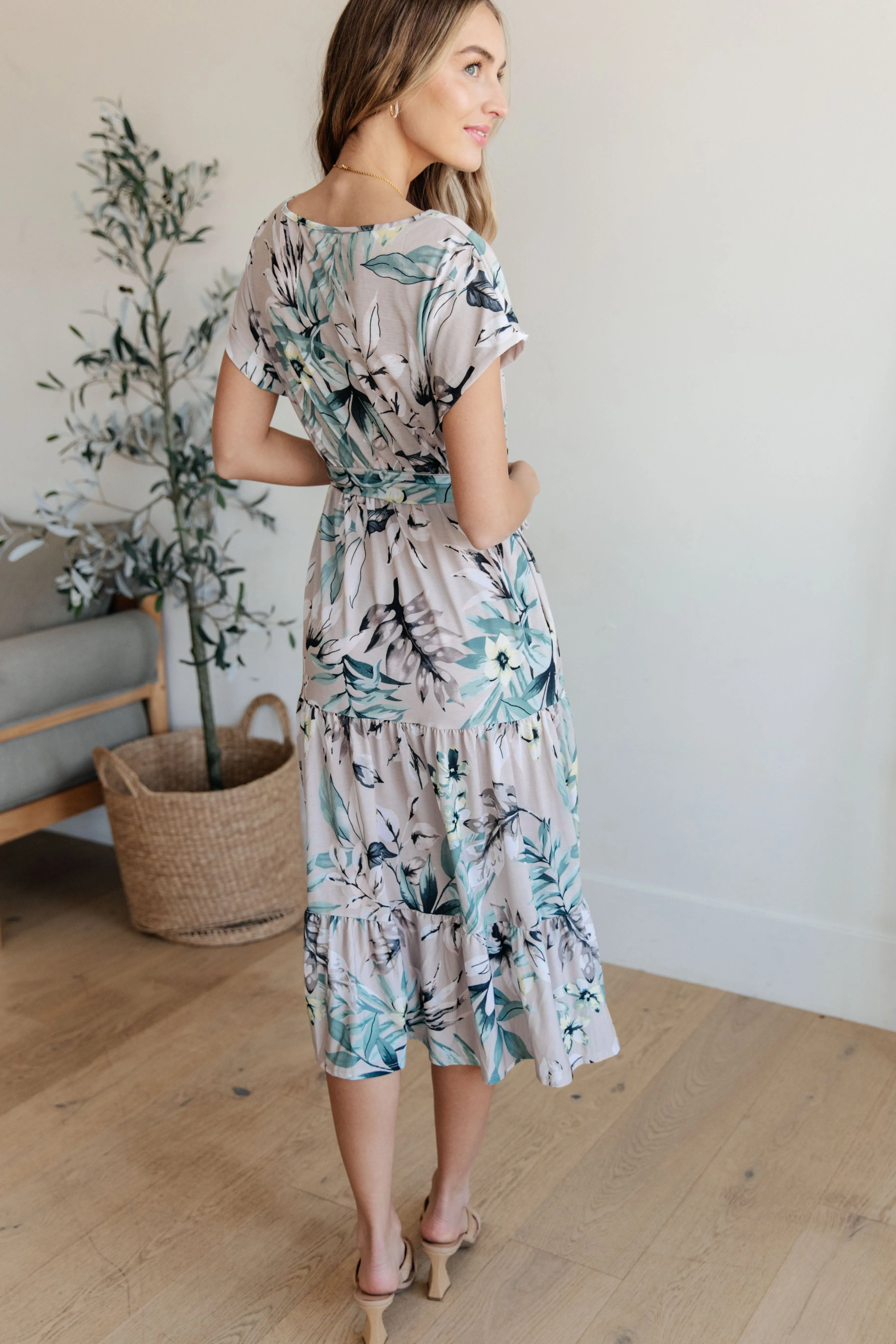 Dashing Dolman Sleeve Floral Dress