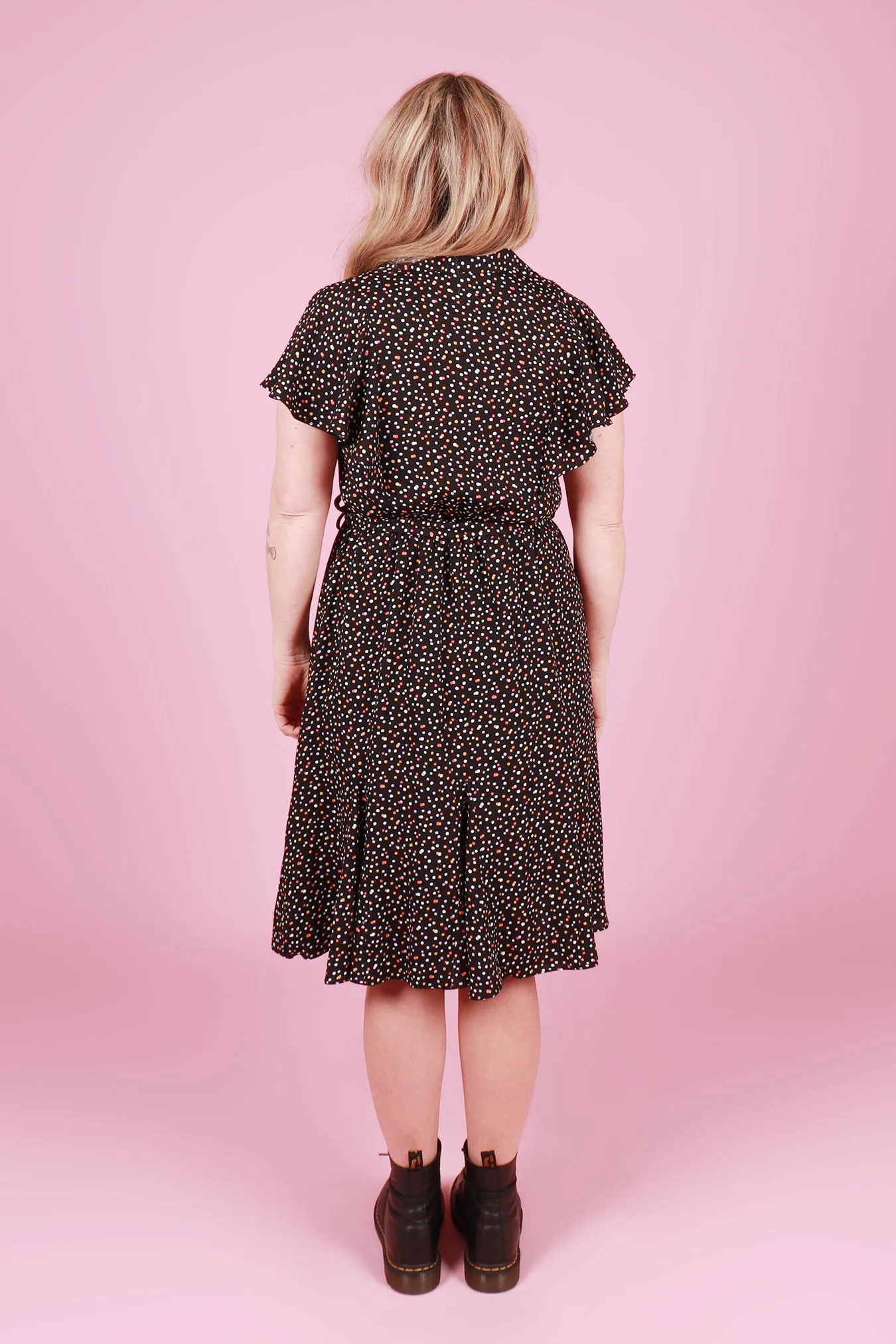 Gillian Dress Midi Begonia Multi Spot Black