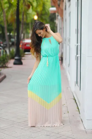 Jade Color Block Pleated Maxi Dress