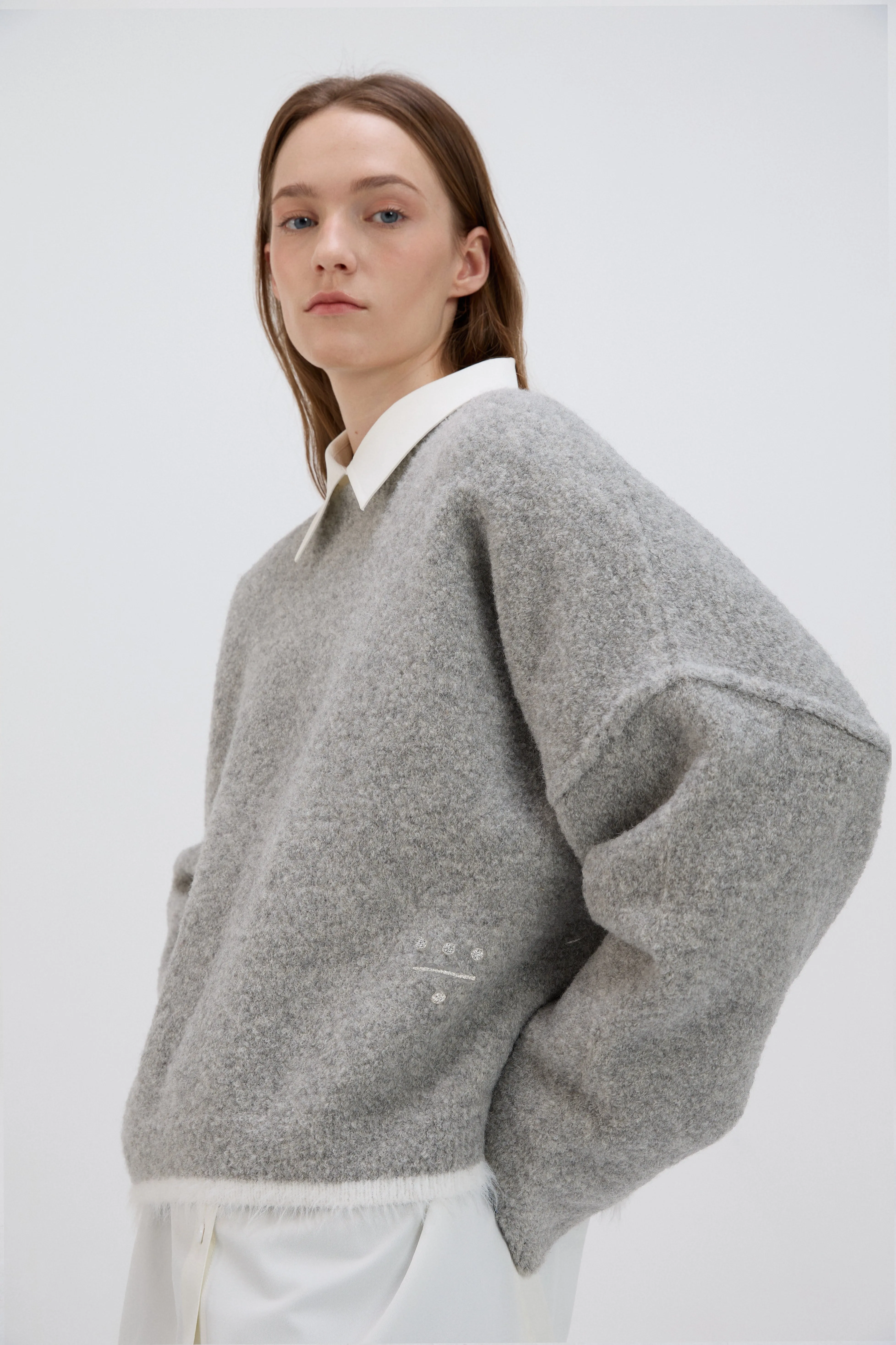 Shearling-Trim Oversized Knit Sweater - Grey